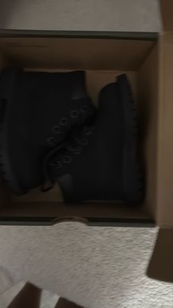 Black Timbs 5C