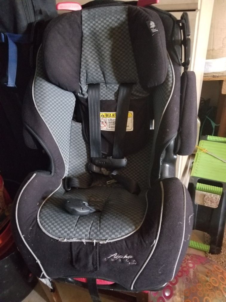 Safety first alpha omega car seat