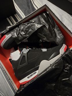 Jordan Bred 4s