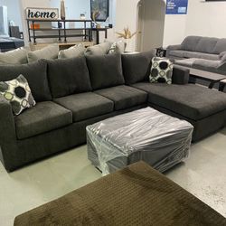 Grey Sectional With Ottoman ‼️special Offer This Week End Only ‼️