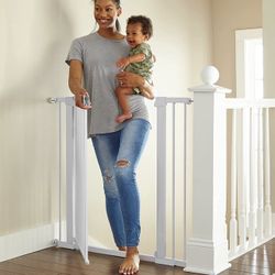 Cumbor 36" Extra Tall Baby Gate for Dogs and Kids with Wide 2-Way Door, 29.7"-40.6" Width, and Auto Close Personal Safety for Babies and Pets, Fits Do