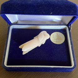 Vintage new angel skin pink blush coral pin brooch