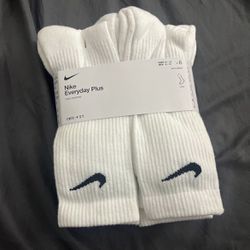 Nike Crew Socks 