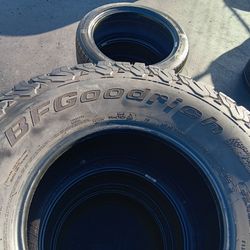 4 llantas Lt 37 X 12.50 R17 Bfgoodrich All Terrain Ko2 T/A