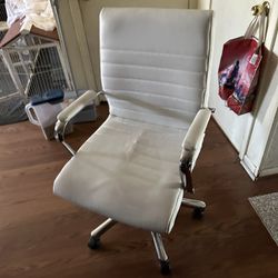 Office Desk Chair On Casters White 