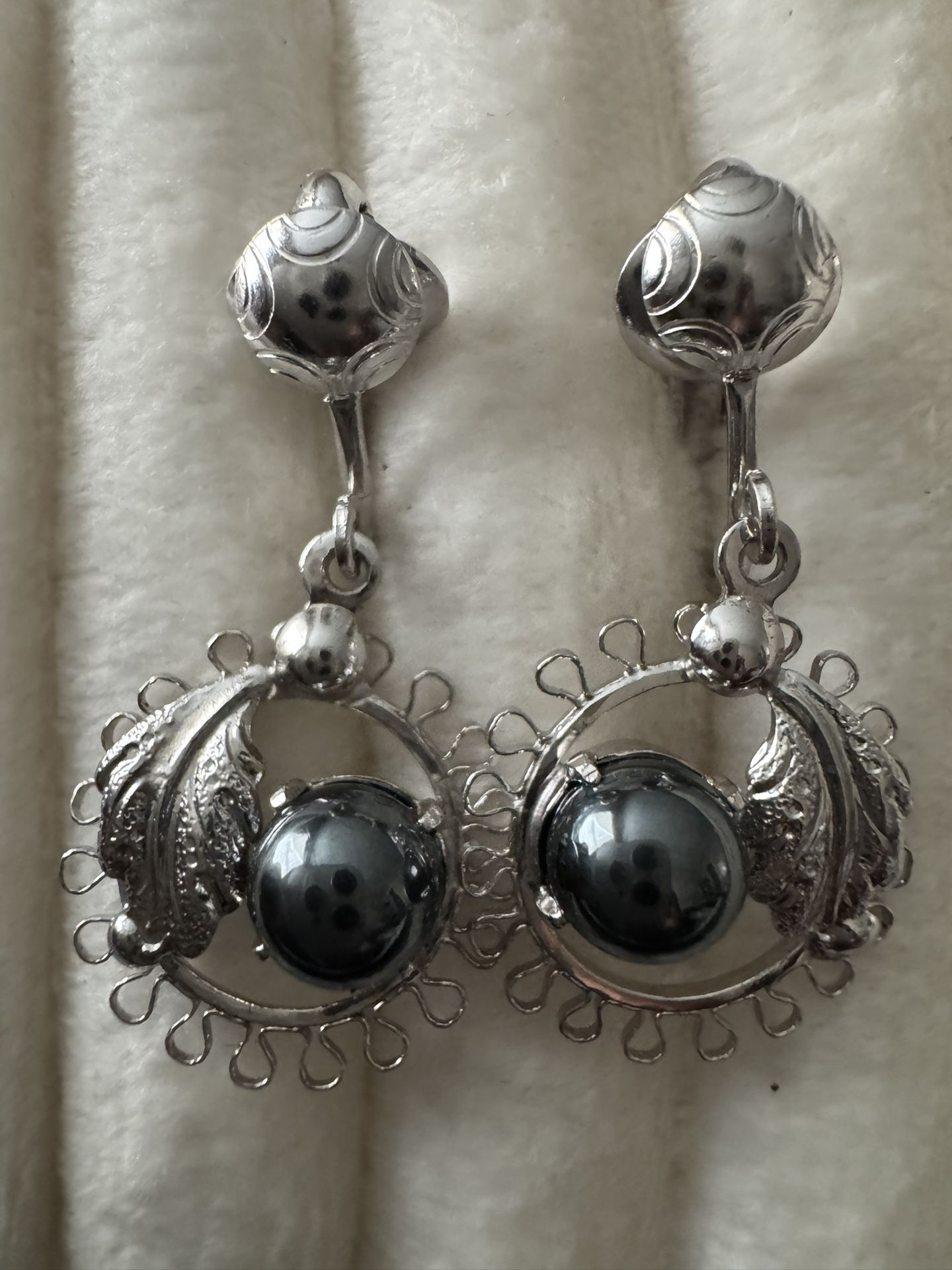 Sorrento Sterling Silver ~6MM Hematite Leaf Accent Dangle Clip-On Earrings