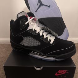 Size 10 - Nike Air Jordan Reimagined Retro 5