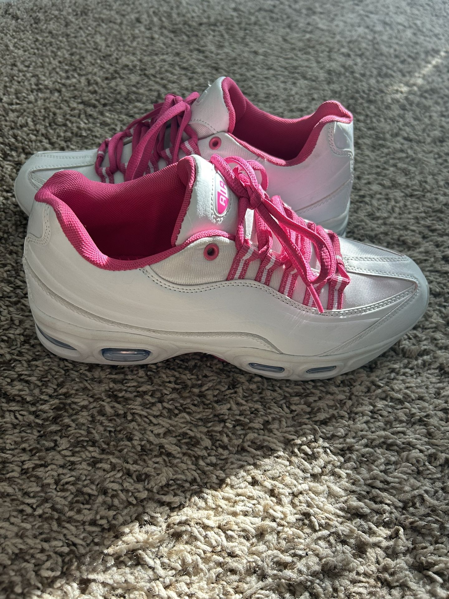 Genuine Leather Pink and White Women’s Athletic Shoes size 9.5 No Box