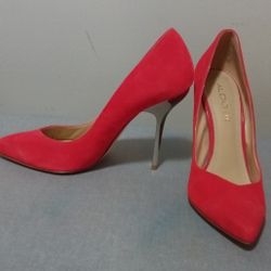 Red ALDO heels