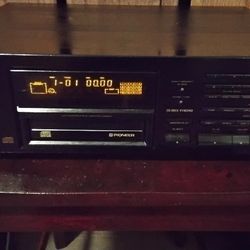 Excellent Stereo Component - CD Player