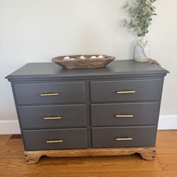 Modern Oak 6-Drawer Dresser - Charcoal & Natural Wood