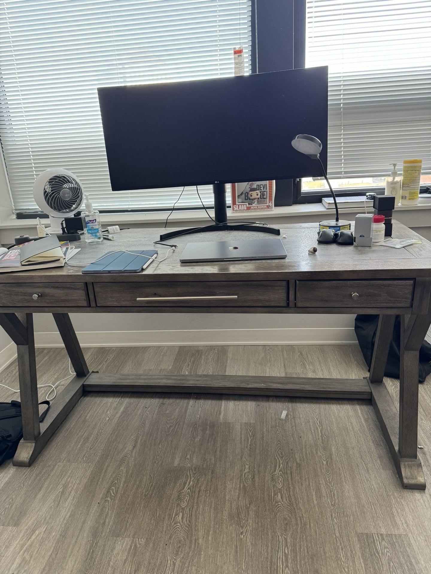 🪵💻 Rustic Wood Desk – 3 Drawers, Sturdy & Stylish 💻🪵