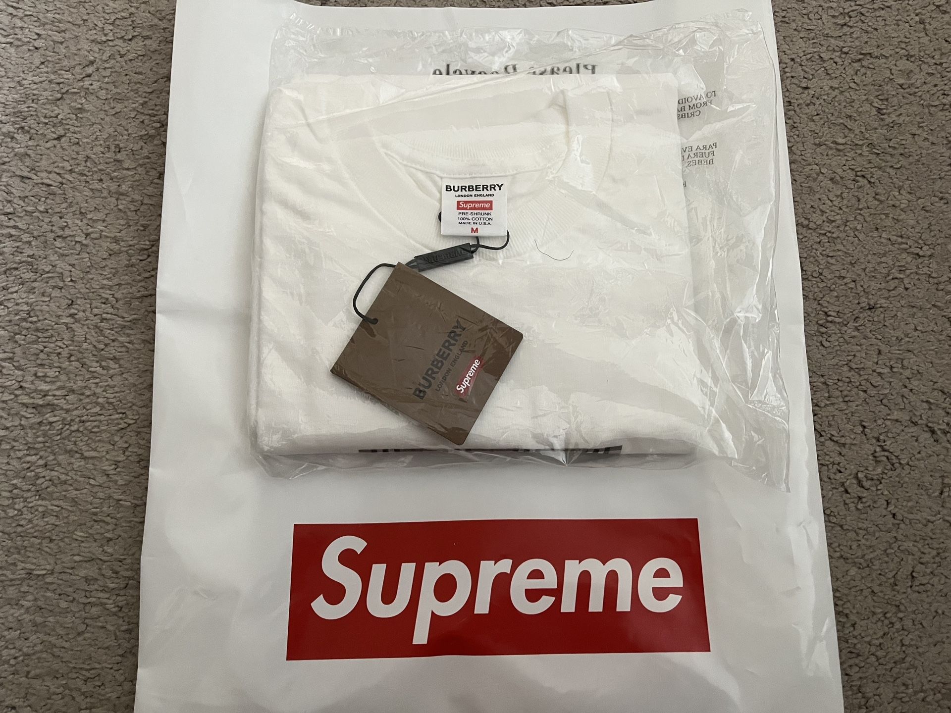 Supreme x Burberry Box Logo Tee Size M
