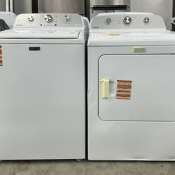 MAYTAG 4.5 cu. ft. Top Load Washer, 7.0 cu. ft. Vented Electric Dryer