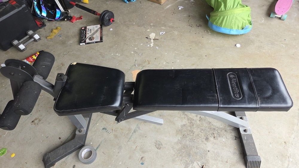 Weight Bench 