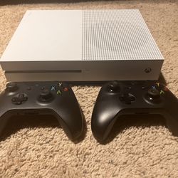 Xbox ONE S With Two Controllers 
