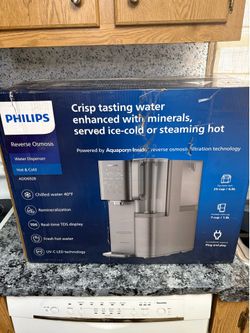 Reverse Osmosis Water Dispenser by Phillips