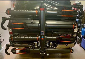 Kuat NV2.0 Bike Rack for 4 Bikes 2” Hitch E Bike Compatible Excellent condition