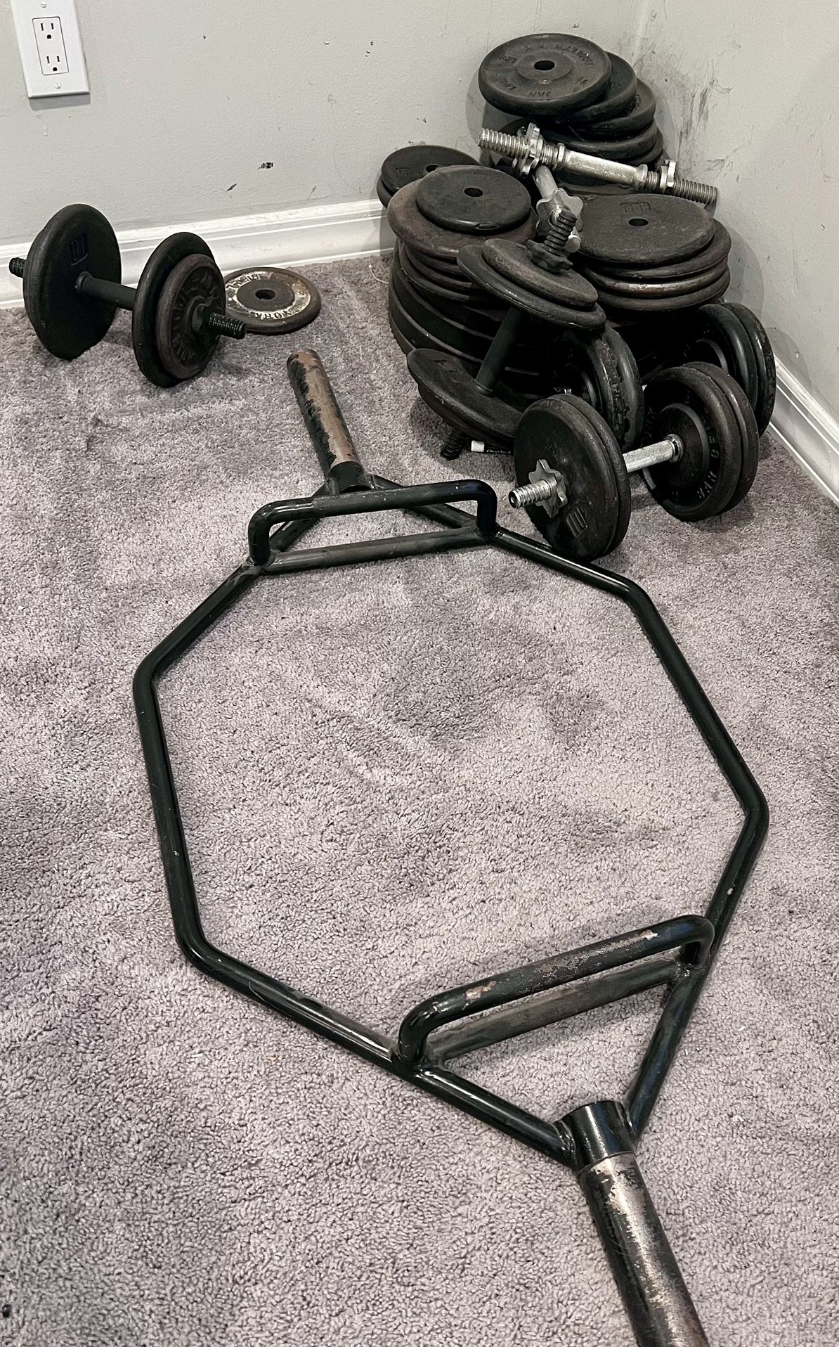 Hex Bar, Four 45 Lb Plates, Adjustable Dumbbells