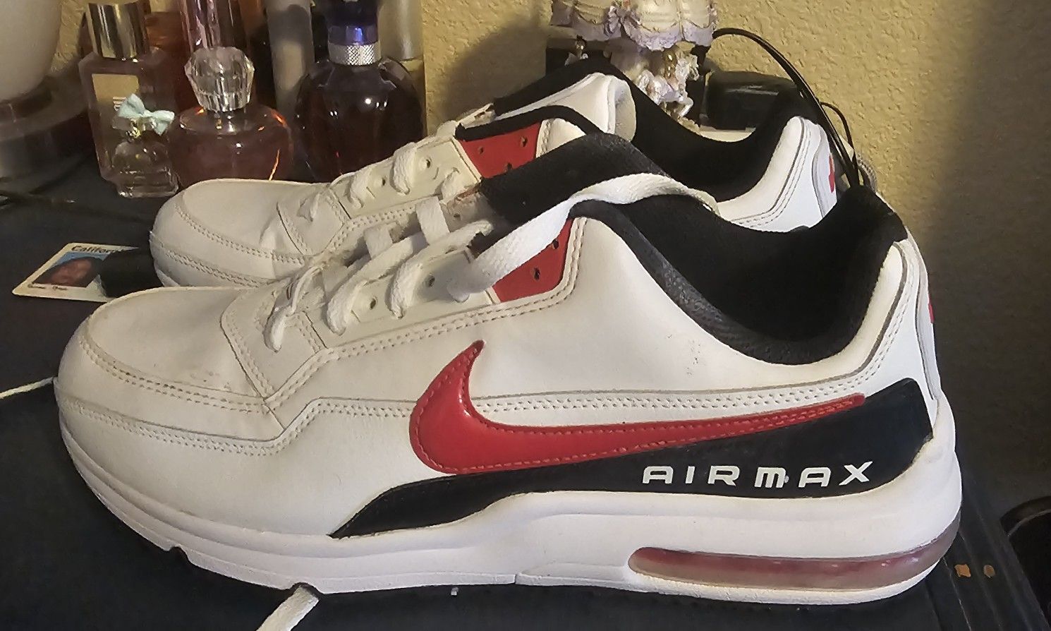 NIKE AIRMAX LTD 3