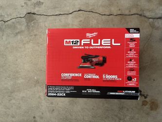 Milwaukee M12 FUEL 12-Volt Li-Ion Brushless Cordless 6 in. Random Orbital Sander Kit (3/32 in) w M12 XC 5.0Ah & CP 2.5Ah Batteries