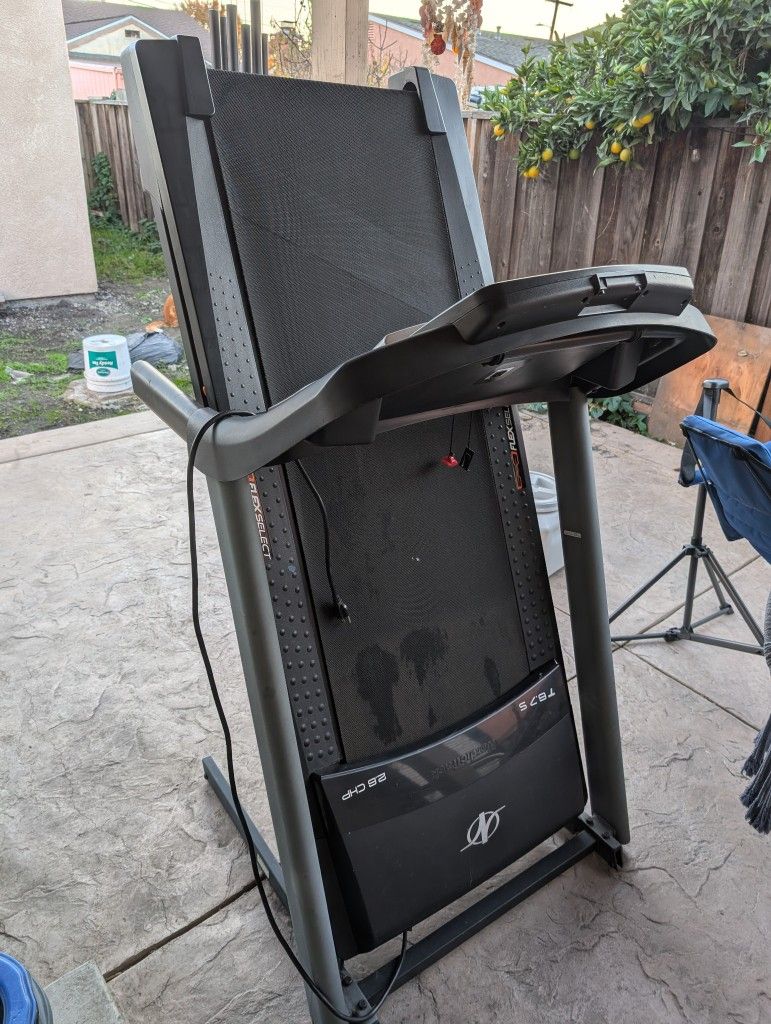 NordicTrack FlexSmart Treadmill