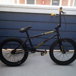 Cult Gateway X Rockstar Bmx