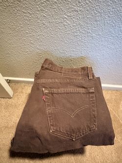 Brown levis