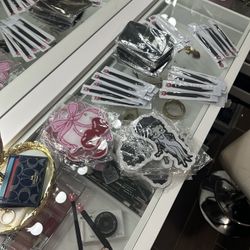 LASH EXTENTION PRODUCTS