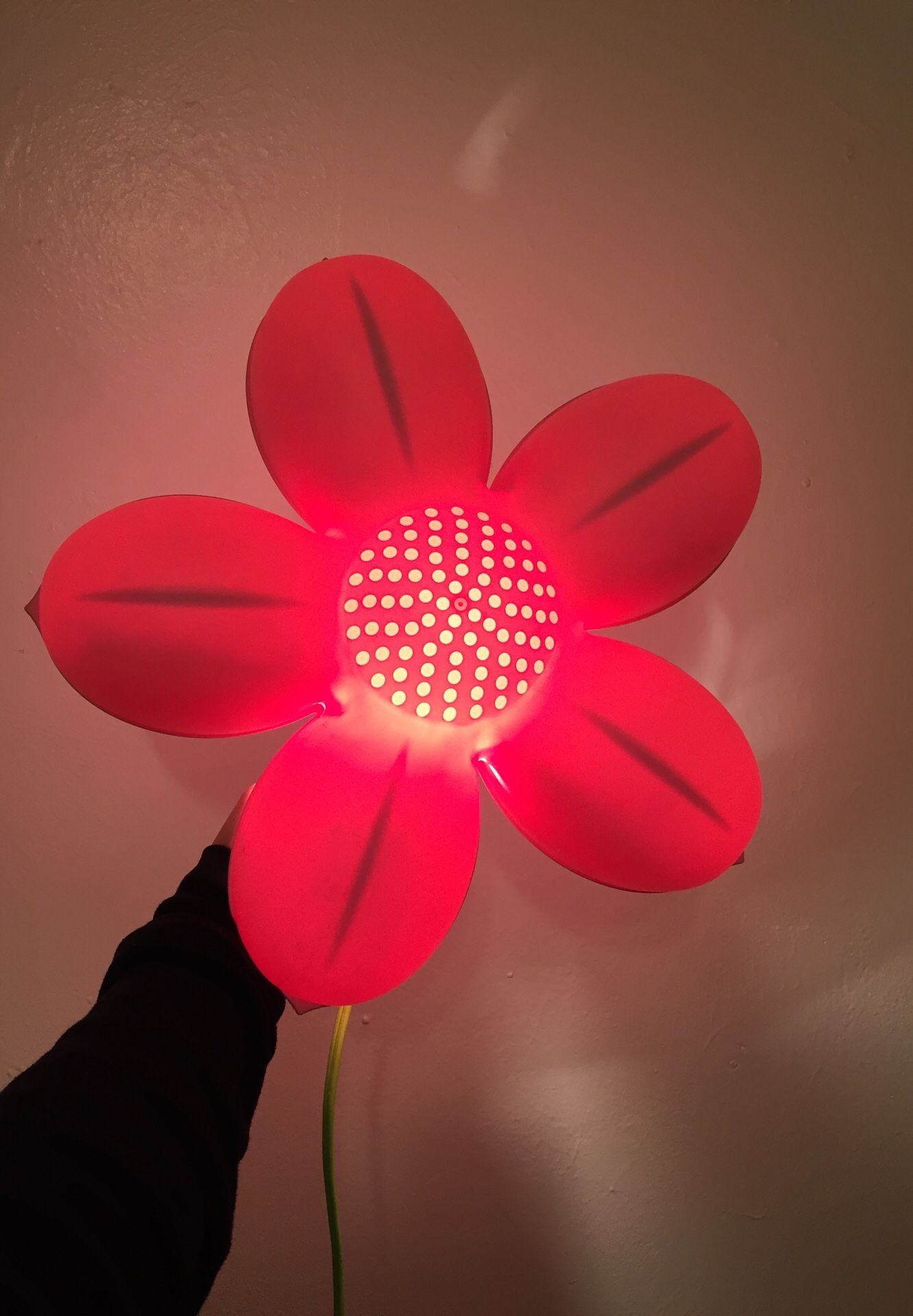 Flower wall lamp