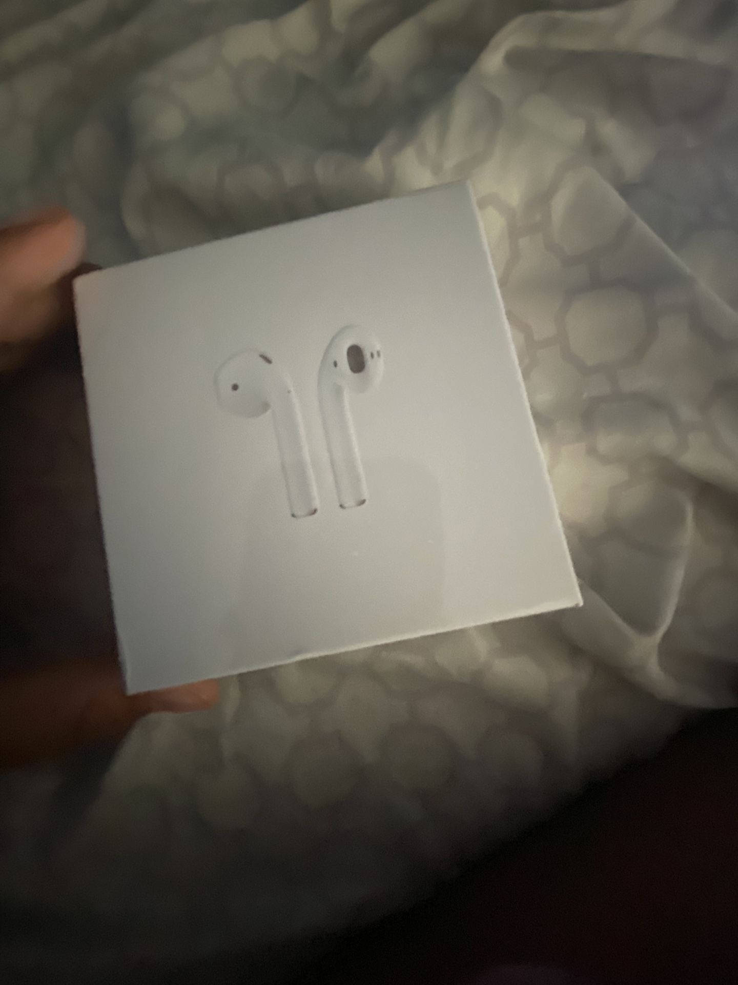 AlRPODS GEN2 (SEND ME YOUR BEST OFFER)