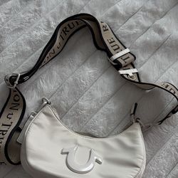 True religion purse