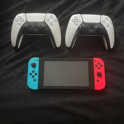2 Ps5 Controllers And 1 Nintendo Switch 