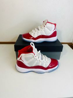 Size 4Y-NIKE AIR JORDAN 11 Retro “Cherry” (GS) 378038-116 Authentic