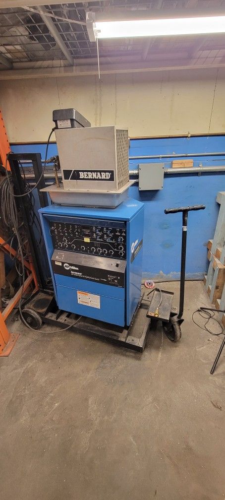 Miller Aerowave 300 Welder