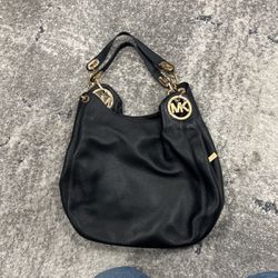 Michael Kors Women’s Handbag Black 