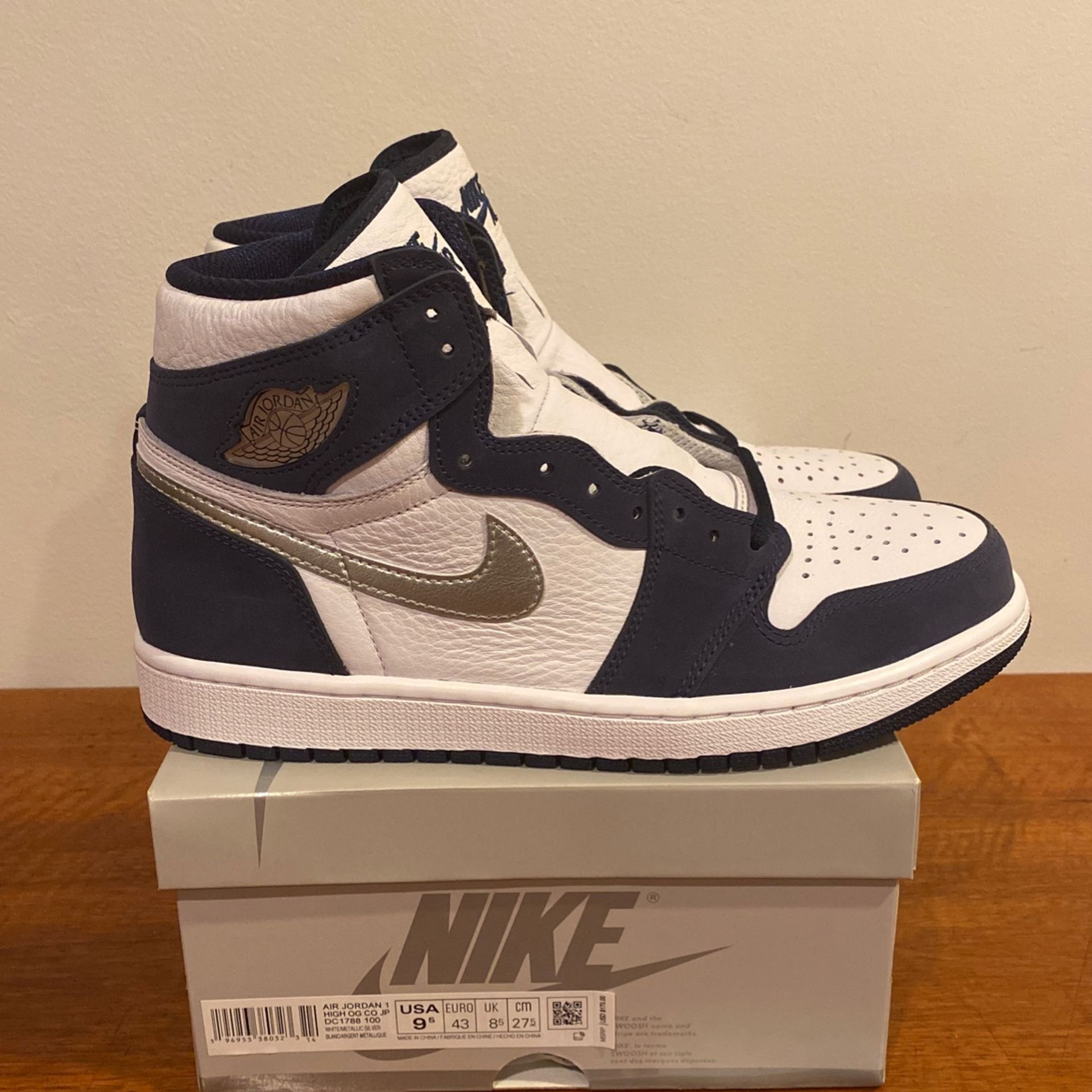 Nike Air Jordan Retro 1 Japan Midnight Navy Blue White - Mens Size 9.5