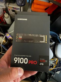 Samsung 990 Pro 2TB PCIe 5.0 NVMe M.2 SSD