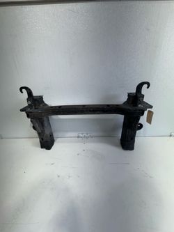 (2845) 17-24 Nissan Titan Front Frame Section 2017 2018 2019 2020 2021 2022 2023 2024
