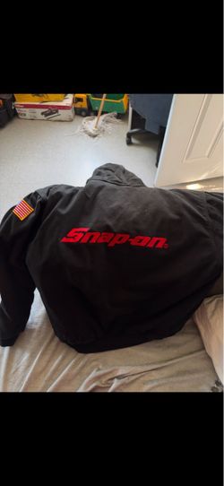 Snap-on Black Jacket