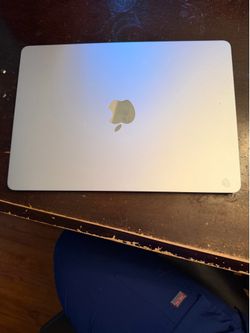 Apple MacBook Air M4 (2025) 13” 16GB RAM 256GB SSD Apple Warranty Until Feb 2027