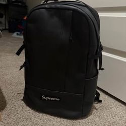 SUPREME Black Leather Bag Pack 