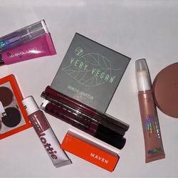 Mixed Makeup Bundle – W7, Lottie, Maven & More