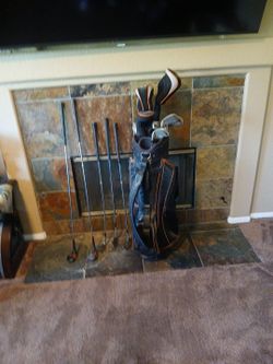 Golf club set.