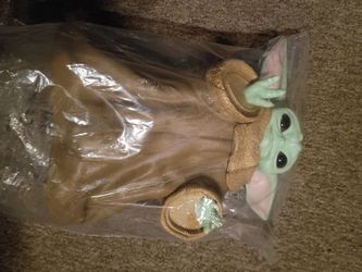 Mandalorian and grogu popcorn bucket