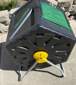 Miracle-Gro Compost Tumbler 18.5 Gallon – New, Never Used