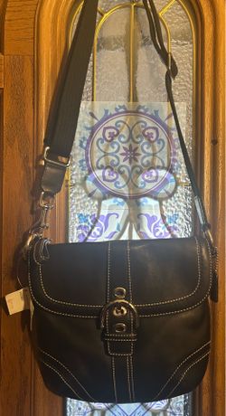 AUTHENTIC VINTAGE( NEW) COACH SOHO FLAP SQUARE CROSSBODY BAG