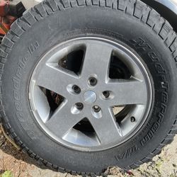 Jeep Wheel And Tire