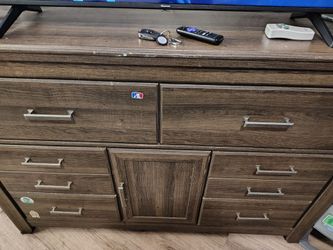 Dresser futon nightstands (2) and TV stand