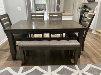 Dining room table